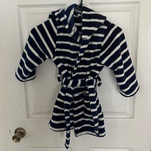 Kids fleece bathrobe. Size 2/3T